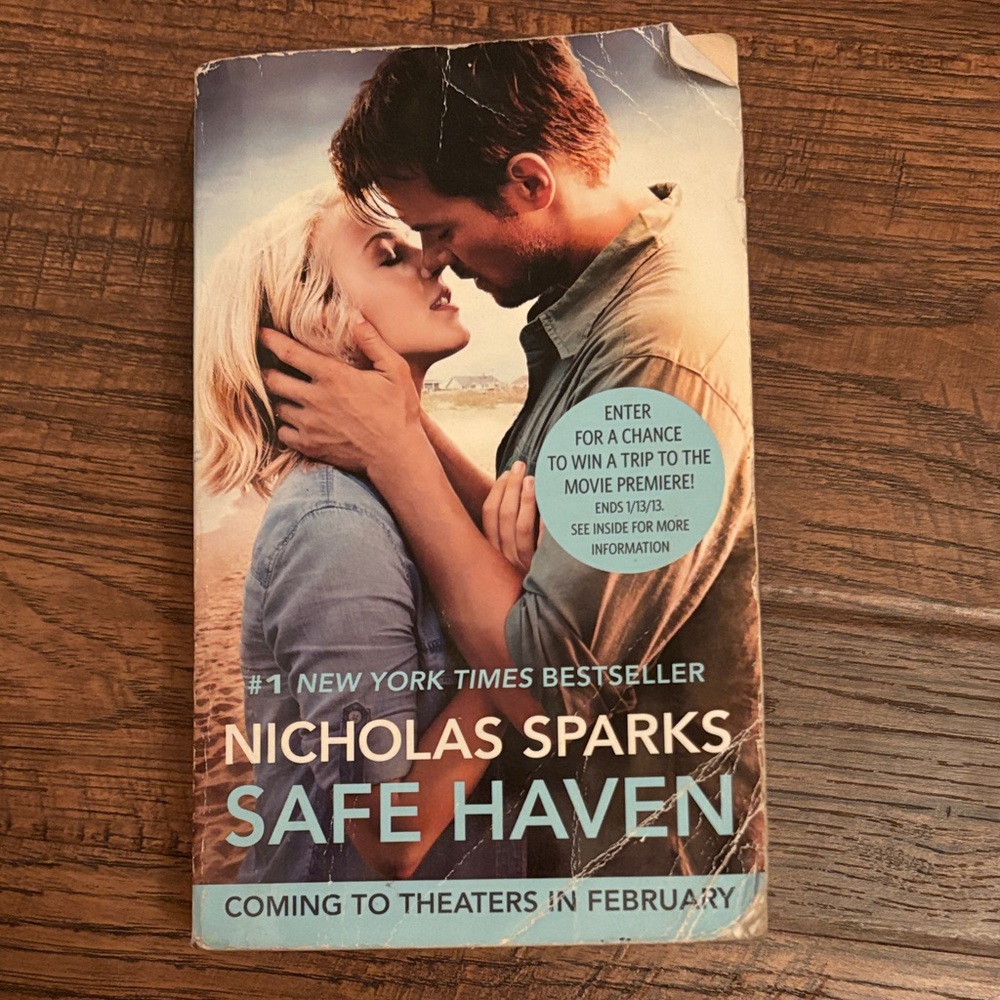 Safe Haven Book by Nicholas Sparks